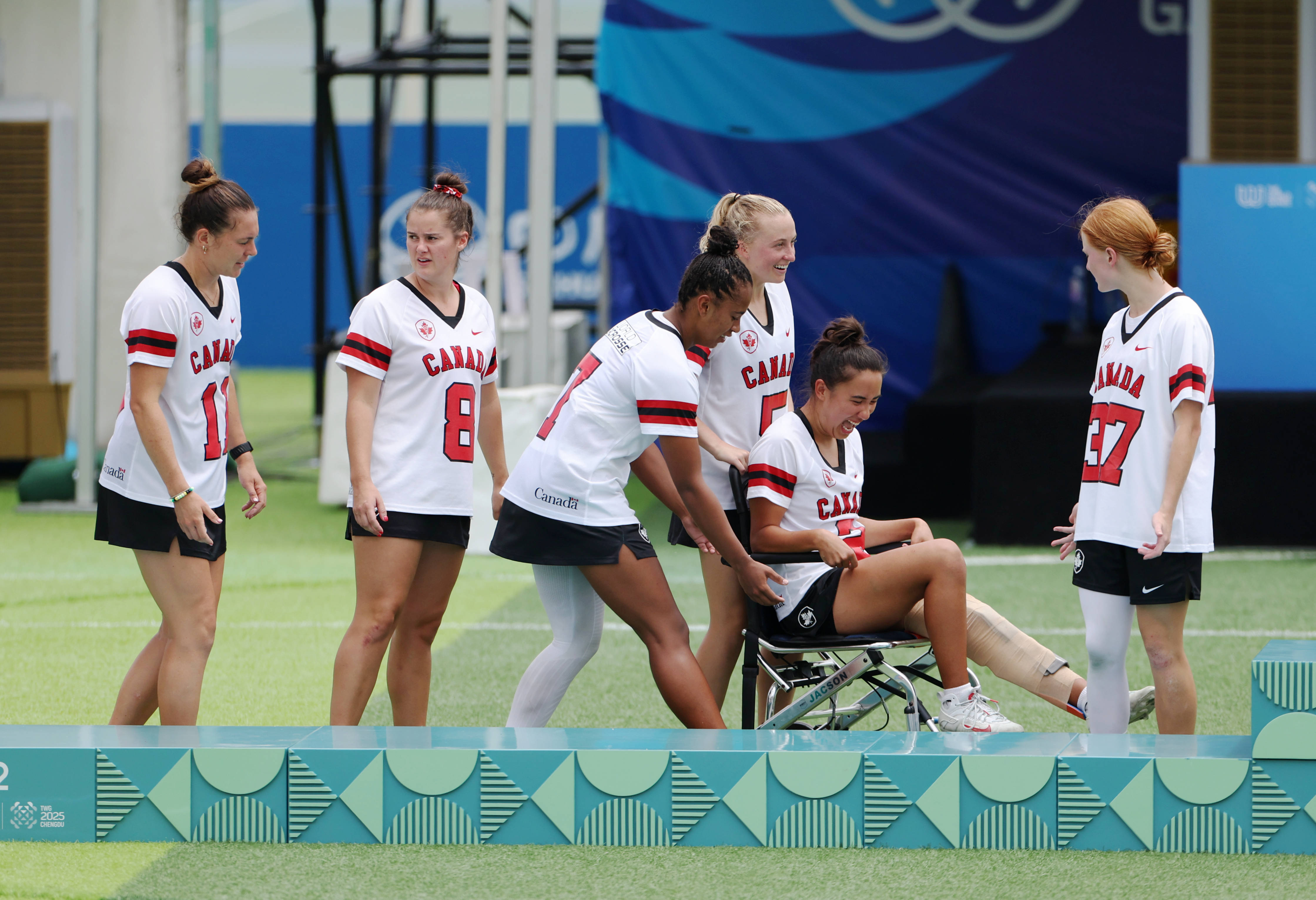 皇冠信用網开户_(成都世运会)棍网球——美国队夺得女子金牌