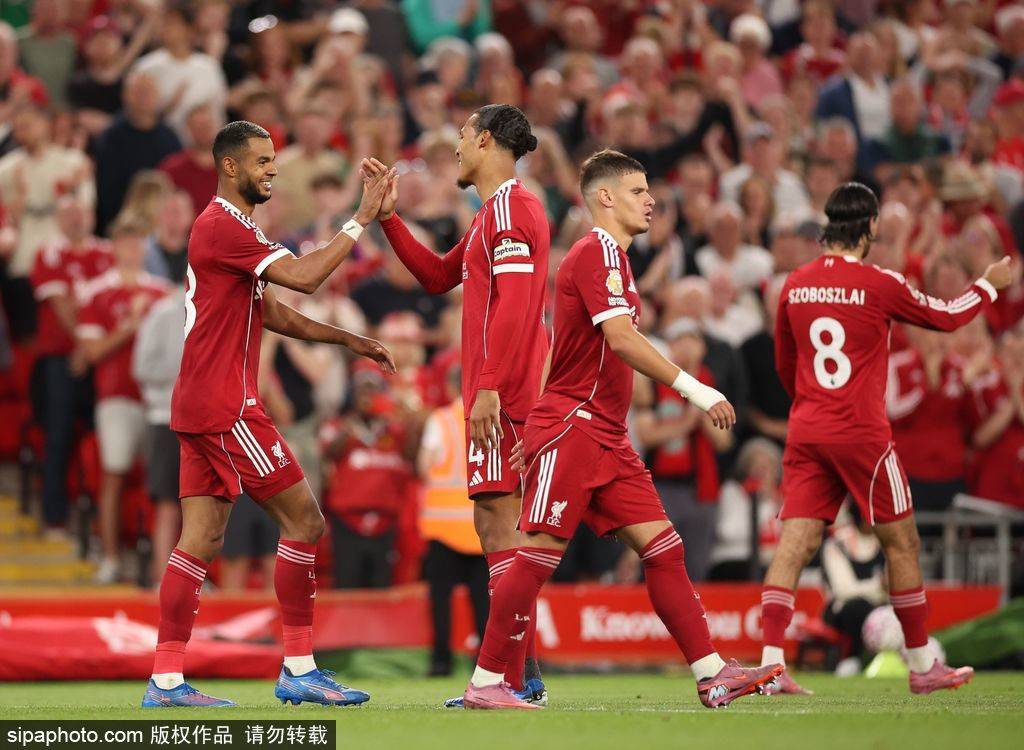 皇冠信用網如何开户_英超揭幕战-埃基蒂克传射萨拉赫破门 利物浦4-2伯恩茅斯
