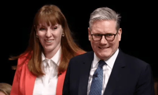 皇冠會員申請_金正恩女儿首登国际舞台皇冠會員申請,引爆接班传闻!英国首相被架空,工党内斗成全武行…