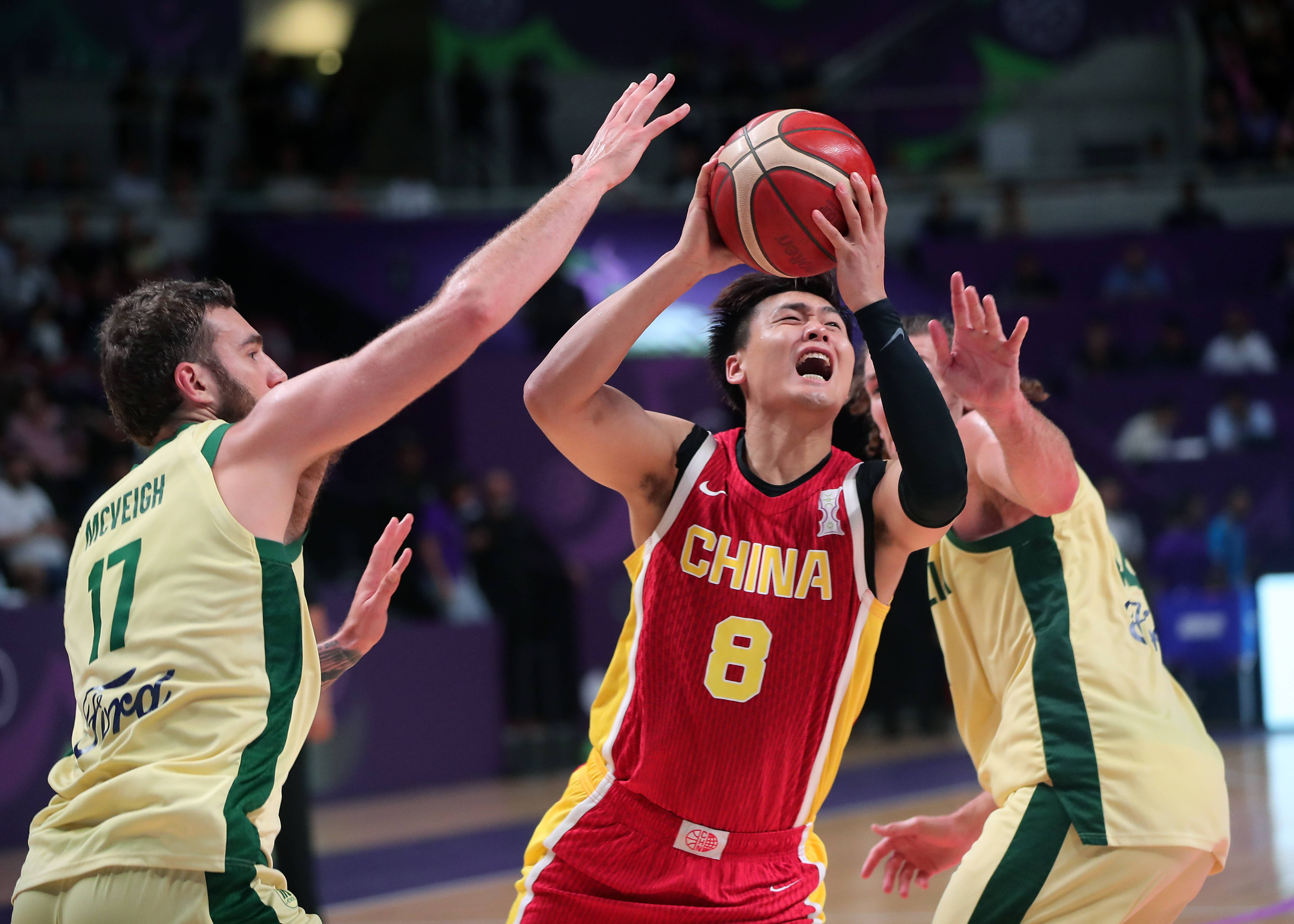 波兰超级联赛_赵睿:对不起新疆球迷 这两年伤病太多出勤少