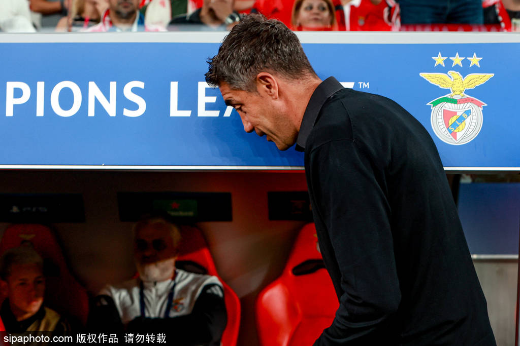 西班牙乙组联赛_阿莫林接手西班牙乙组联赛?本菲卡欧冠连丢3球爆冷输球 主帅光速被解雇