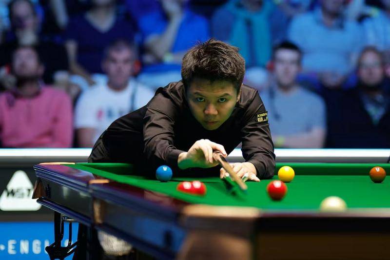 怎么开皇冠信用_斯诺克英格兰公开赛|周跃龙独闯四强 撑起中国军团门面