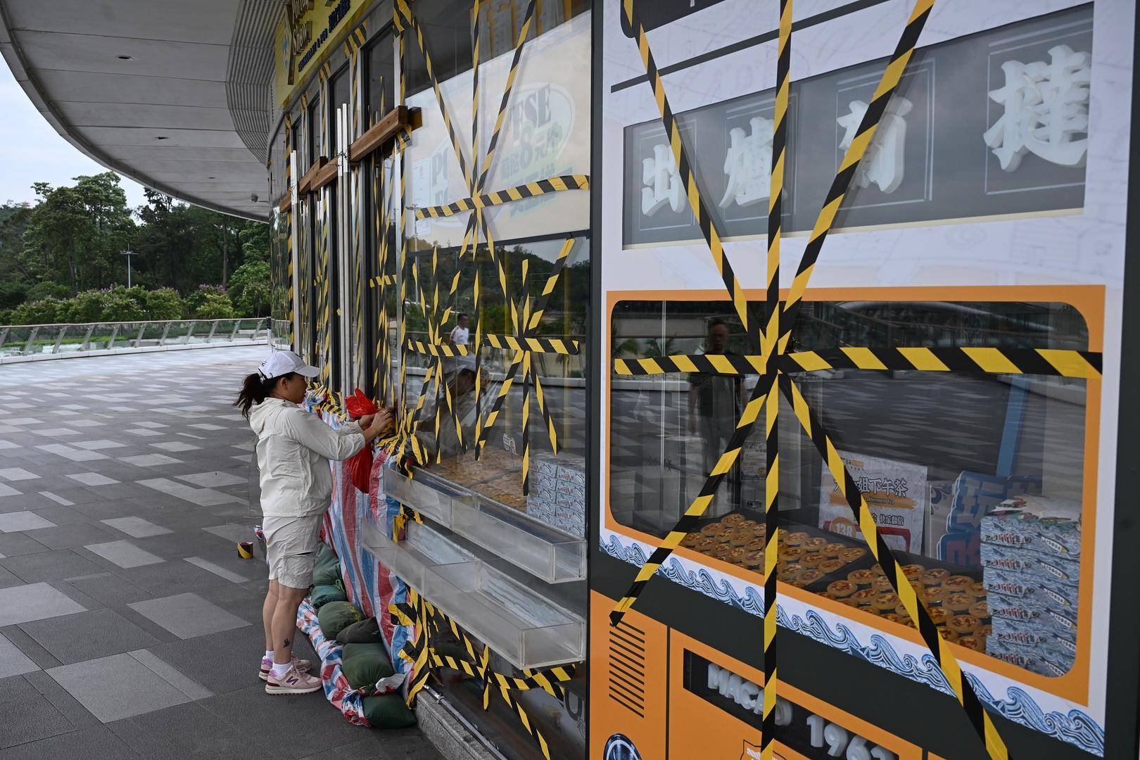 如何代理皇冠信用网_珠海沿海有高层住户被通知撤离如何代理皇冠信用网,“住了30年第一次撤离”!多家安置酒店已满房