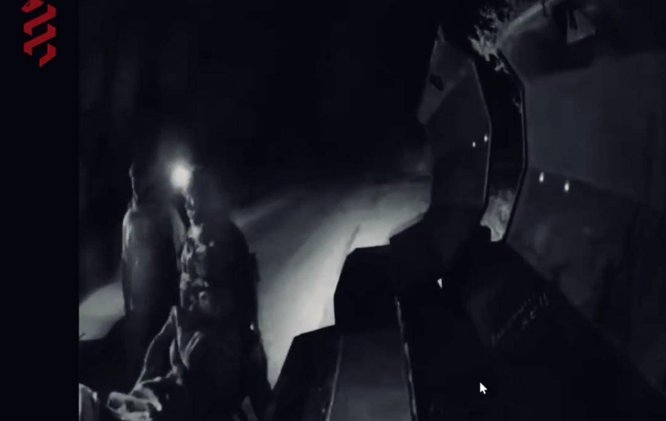 皇冠信用盘会员开户申请
_俄军这次大意了皇冠信用盘会员开户申请
,包饺子失败:机器人突入红军城,乌军一夜全跑了