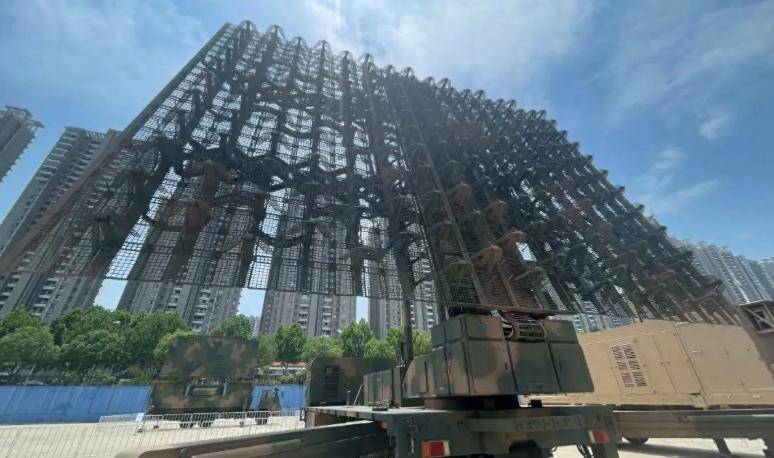 皇冠信用網代理申条件
_央视曝红旗-20开火惊艳画面皇冠信用網代理申条件
，打得就是隐形目标，信号美国能看懂