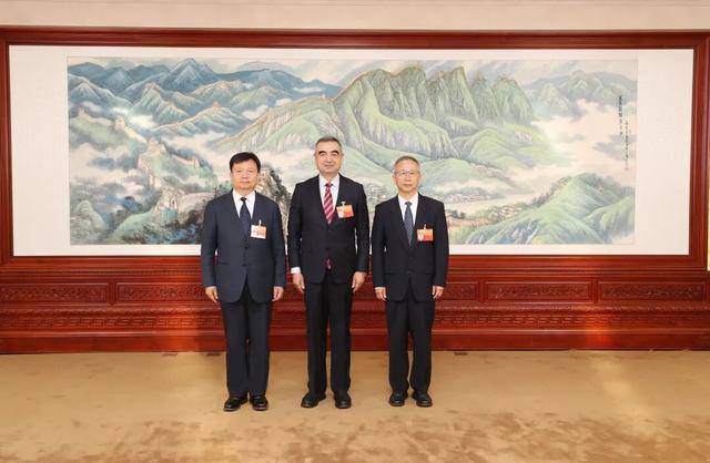 皇冠信用网需要押金吗
_王宇燕当选中华全国供销合作社第八届理事会主任