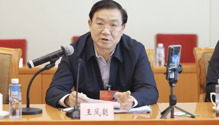 如何代理皇冠信用網
_成都市市长王凤朝被查如何代理皇冠信用網
，曾是四川省首家万亿级国企掌舵者