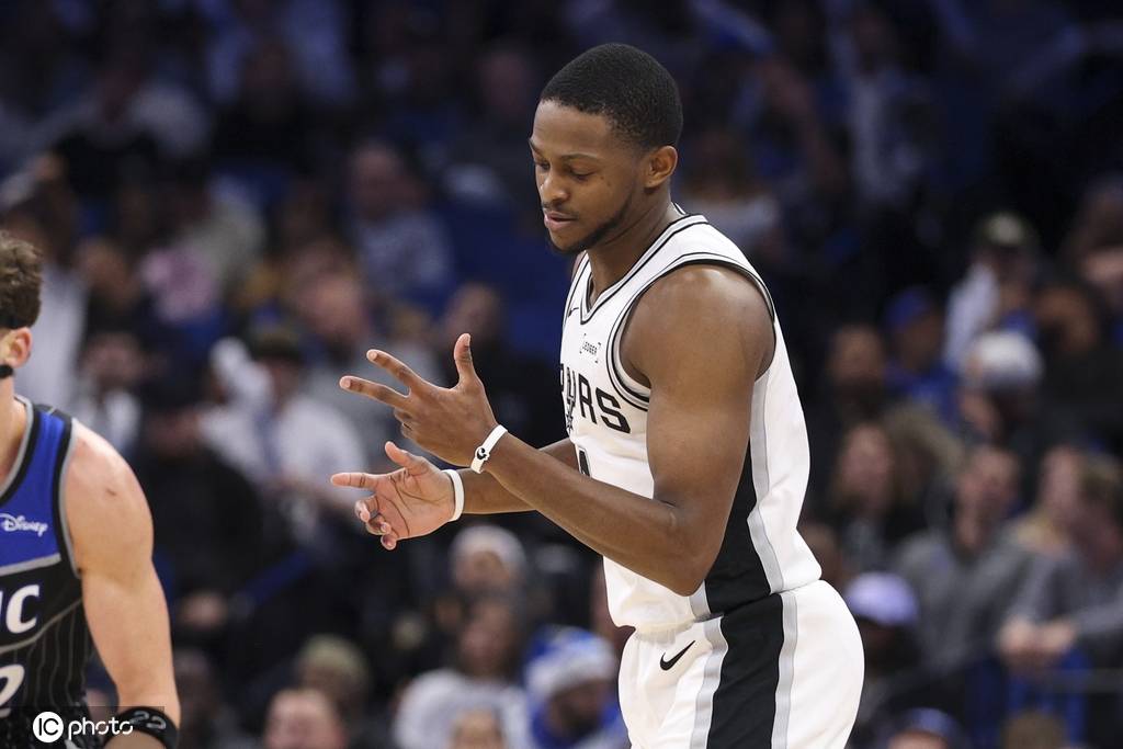 皇冠足球管理平台出租_NBA杯八强战前瞻：雷霆湖人势头凶猛 文班是否冒险复出皇冠足球管理平台出租？