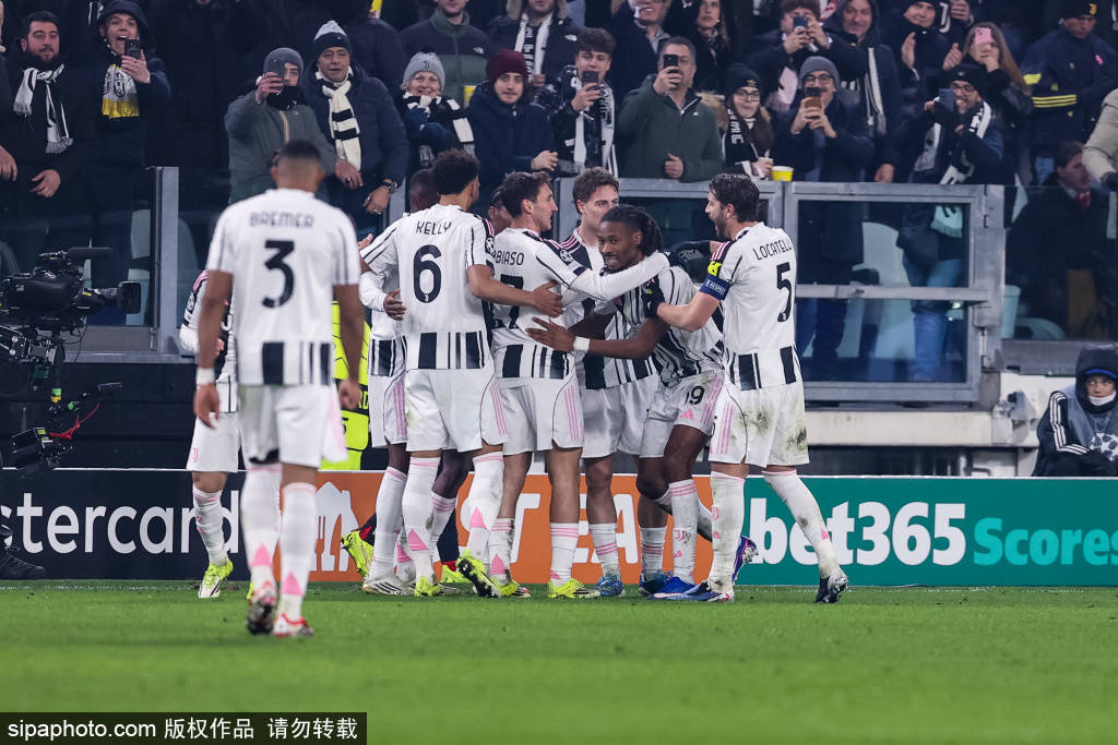 皇冠信用网庄家_尤文图斯3-0完胜那不勒斯皇冠信用网庄家,现场球迷嘲讽孔蒂引发热议!