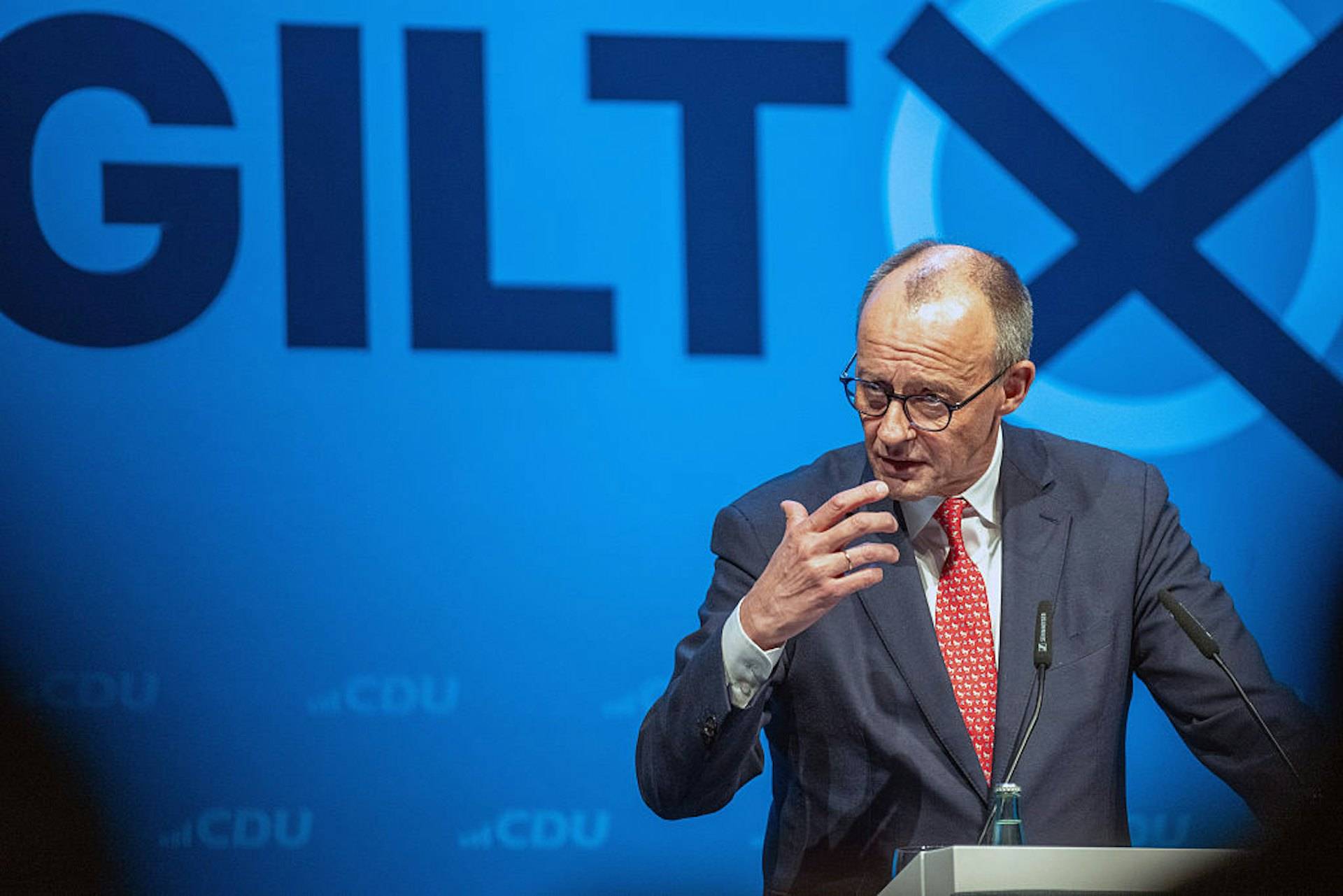 皇冠信用网会员注册_绕过比亚迪皇冠信用网会员注册，偏去参观宇树，首次来华的默茨，不会成为默克尔第二