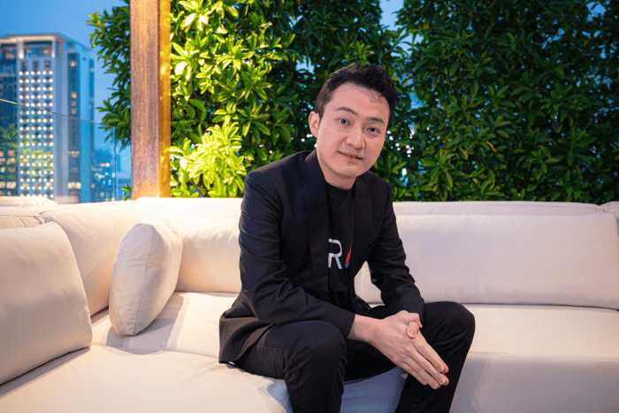 怎么开皇冠信用网_胡锡进:币圈大鳄“毁容”景甜怎么开皇冠信用网,丝滑小作文藏满毒箭