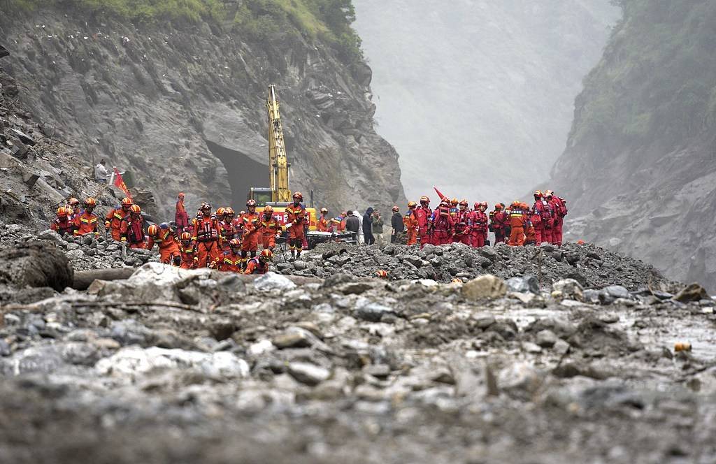 皇冠信用网怎么弄_地灾国重实验室公布吉隆泥石流灾害初步研判报告:冰岩崩持续约88秒